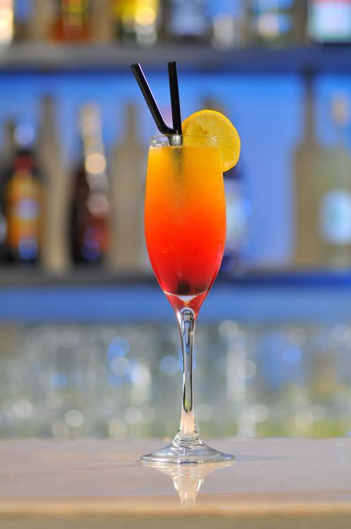 West Palm Inn Flic-en-Flacq エクステリア 写真